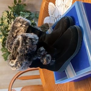 White Mountain Black Suede, Gray Faux Fur Trimmed Boots Size 7